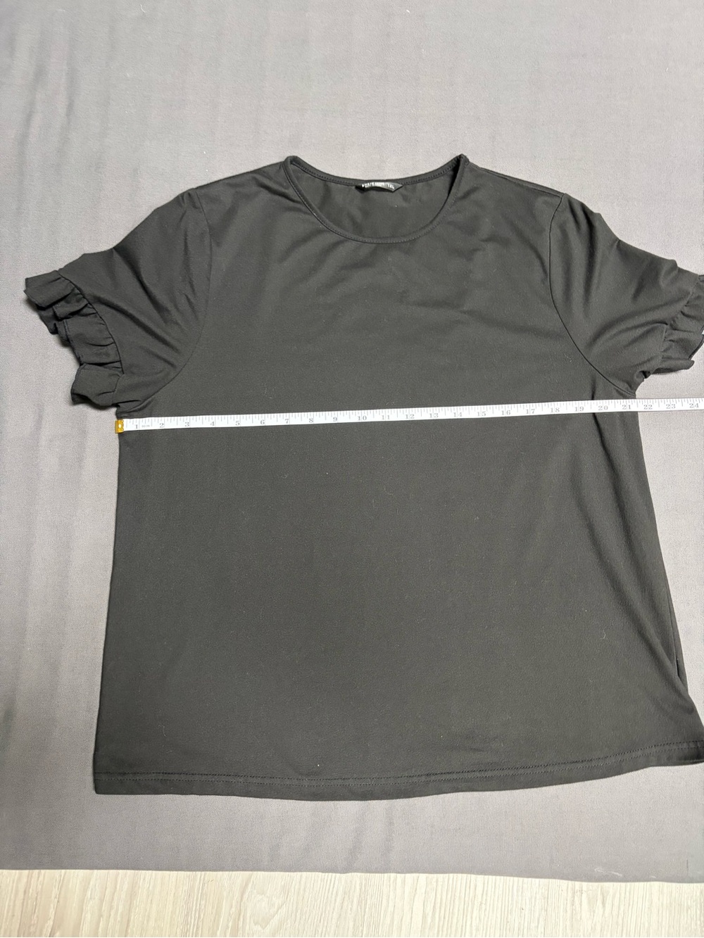 SHEIN Black Ruffle Sleeve Crewneck Top - Picture 5 of 7